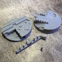 Load image into Gallery viewer, 60mm Ruined Round Plaza Scenic Bases