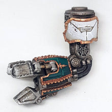 Load image into Gallery viewer, Crushing Claw Weapon Arm