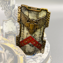 Load image into Gallery viewer, Eagle Shield Upgrade compatible with Adeptus Titanicus Reaver Titans
