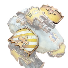 Load image into Gallery viewer, Old School Retro Shoulder pads (Pack of 4) compatible with Adeptus Titanicus Reaver Titans
