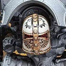 Load image into Gallery viewer, Classic Heads (2 pack of Classic heads) compatible with Adeptus Titanicus Warlord Titans
