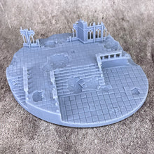 Load image into Gallery viewer, 120mm Oval Ruined Plaza Scenic Base

